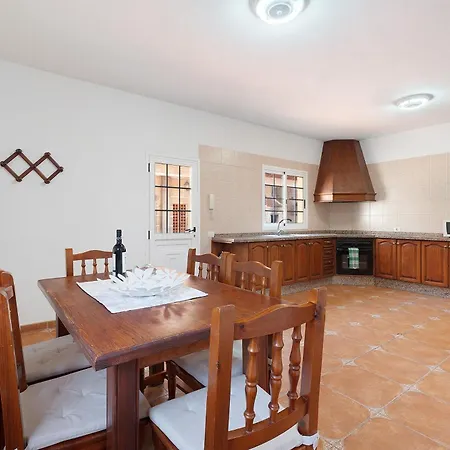 Bonita Casa Arianny Con Piscina Holiday home Arona (Tenerife)