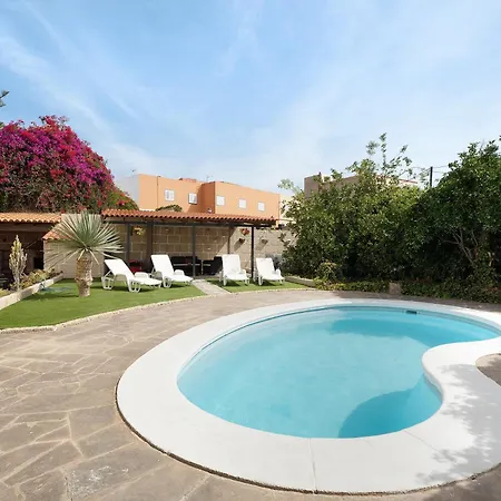 Сasa de vacaciones Bonita Casa Arianny Con Piscina Arona (Tenerife)
