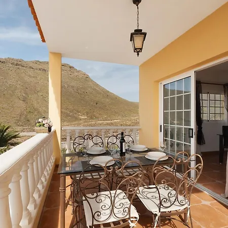 Bonita Casa Arianny Con Piscina アロナ