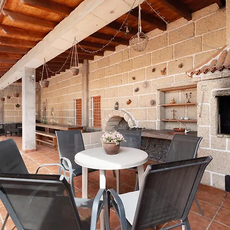 Holiday home Bonita Casa Arianny Con Piscina